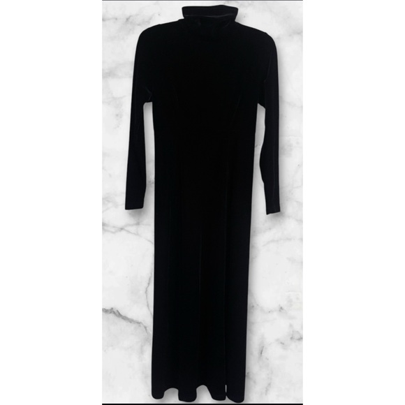 Mock neck long sleeve BLACK 50" Long Velvet Maxi Dress Size XS Holiday's - Picture 2 of 4